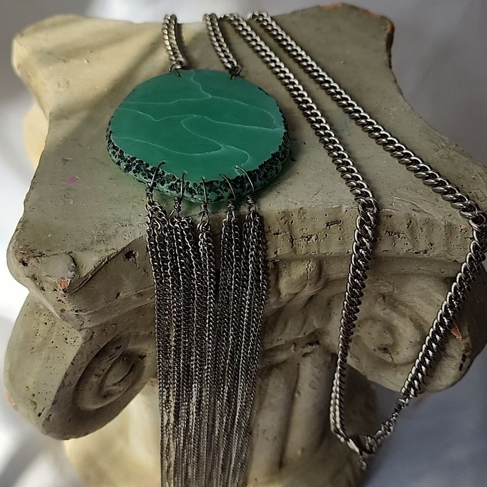 Artsy Aventurine Style Statement Chunky Chain Fringed Necklace